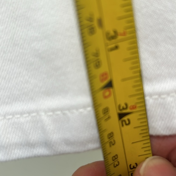White Jeans 32.5 long Maurices Size 12 - Picture 9 of 10